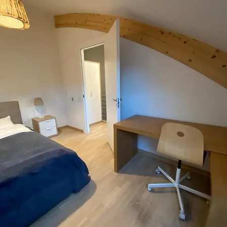Διαμέρισμα Church View Apartment With Balcony *