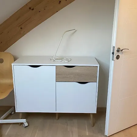 Church View Apartment With Balcony Διαμέρισμα *
