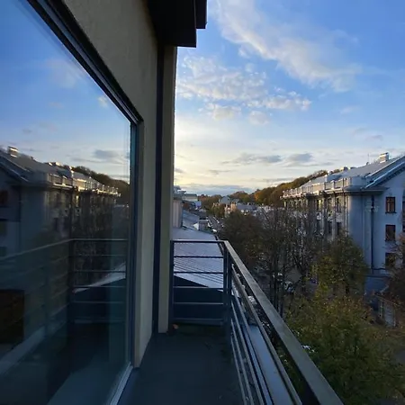 Church View Apartment With Balcony * Κάουνας