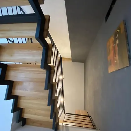 Church View Apartment With Balcony * Κάουνας